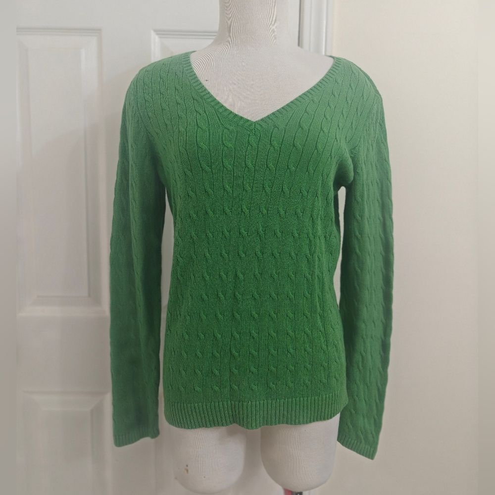 Green Cable Knit V-Neck Sweater